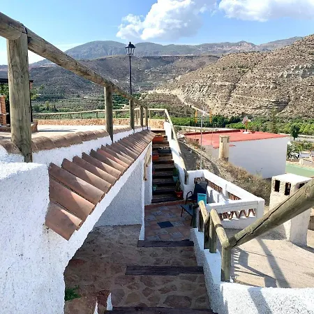 Сasa de vacaciones Casa Cueva La Parra.